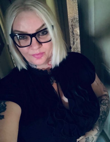 (405)665-0850 is Caucasianand offers nuru massages, asian massage, bodyrubs in Oklahoma city and available for incall on rubrankings Hello, how are you. ?! 


I’m a Well experienced ( 7+ years) groomer for Man & Women. 
Grooming is an important part of personal hygiene. 
I offer a very clean comfortable environment. 
I can shave or trim anywhere from the neck down, leaving you with that smooth clean shave , that we all desire, or a low trim that’s very easy to maintain. 
Let me help you, it can be difficult reaching some areas and not tie yourself into a Pretzel ( lol ) 
Just sit back, relax. 
Manscaping is not just about shaving / trimming your body hair, It’s about looking and feeling great. It’s about hygiene and keeping yourself clean and neat. 

‼️ I am running a summer special right now, a low trim with a 30 minute massage or a low trim with a 45 minute massage. 
Don’t miss out on this offer ‼️

If this sparks your interest text for rates, additional questions & to book an Appointment. 

See you soon, thank you ! 


Melanie,

👇🏼👇🏼👇🏼
405-665 -0850 

1 pm - 9.30 pm 

Saturday & Sunday 
1 am - 8.30 pm 

Holiday hours may differ… 