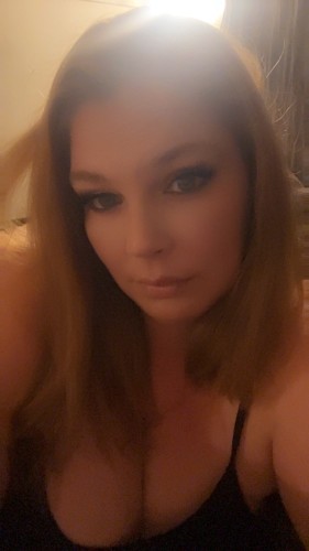 St louis BodyRubs Offered By (618)431-3592 | Bodyrubs (618)431-3592 is Caucasianand offers nuru massages, asian massage, bodyrubs in St louis and available for incall on rubrankings ⭐️Ask about 4hand specials with Eboni as well!!
⭐️Late night appointments available for returning clients!!
Hey gentlemen! I offer a sensual mutual touch massage also offer cuddling sessions! Come let these soft hands make your day brighter! Enjoy a nice sensual massage guaranteed to leave you happy and relaxed!
Clients never rushed!!
Clean linens for each massage
Private and safe location
Clean and Relaxing environment
Texting is preferred
Please let me know if I’ve seen u before!
Prescheduled appointments appreciated
4 hands available upon request with Eboni!
Showers available before or after if requested
NOT AN ESCORT