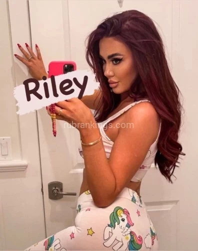 Nashville BodyRubs Offered By (615)347-5095 | Bodyrubs (615)347-5095 is otherand offers nuru massages, asian massage, bodyrubs in Nashville and available for incall on rubrankings Hello,
We’re Riley and Blaire, Relaxation Consultants. What is a relaxation consultant? It’s a made up title, we have no licenses or certificates but we extremely skilled in helping you relax. Using a combination of techniques we have developed a unique relaxation experience in which all of our clients experience complete and fully relaxation, leaving them entirely relieved.
Have you been having naughty thoughts about your coworker and can’t get any work done? Do you have a fantasy that you can’t get out of your head and it’s affecting your relationship? Do you have a phobia and need exposure therapy? Do you have a kink you need to satisfy? Whatever your issue we are here to help. Oftentimes we find just role playing “therapy” has helped our clients immensely.
We are safe fun place to relax. We never judge, only engage in your desires.
But you don’t need to have an issue to see us either. We are also excellent at making a great day even better. Come see us today. We cannot wait to put a smile on your face.
200 30 mins
300 60 mins
We are not escorts. DO NOT ASK FOR ILLEGAL SERVICES.