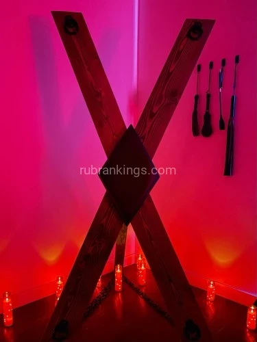 Salt lake city BodyRubs Offered By (385)403-2511 | Bodyrubs (385)403-2511 is Caucasianand offers nuru massages, asian massage, bodyrubs in Salt lake city and available for incall on rubrankings Are you tired of getting a rushed session from someone who watches the clock and didn't even look like the person in their ad?
Are you ready for an experience that includes real connection and explores your sensual limits?
Escape for an hour and explore with me. Experience the art of fun and playful healing that will bring you to the edge and back again.
You will leave weak in the knees with just one thought on your mind....When can I come back?
Pictures are 100% me.
Veronica
385-403-2511
Thank you and I look forward to seeing you✨