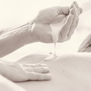 (727)222-9352 is 0and offers nuru massages, asian massage, bodyrubs in Tampa and available for both on rubrankings Step away from the noise of everyday life and into a sanctuary of calm. At The Cave we offer an exclusive massage experience designed to rejuvenate your body, awaken your senses, and elevate your spirit. We strive on excellence 