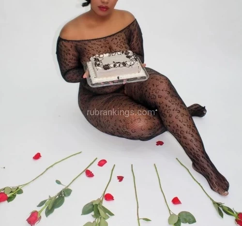 (321)415-6445 is Blackand offers nuru massages, asian massage, bodyrubs in Nashville and available for both on rubrankings Hi babe I’m Peaches!  I will welcome you with my enchanting body and show you my way of guidance to the oasis. Allow me to treat you as the king you are! Royal treatment at its best! 