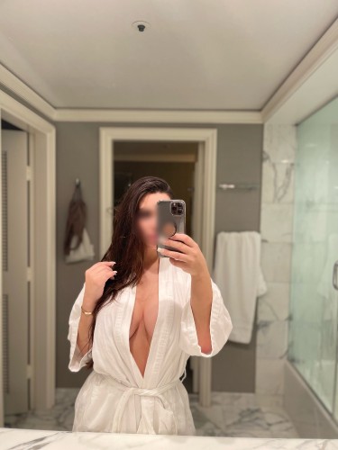 St louis BodyRubs Offered By (314)546-5710 | Bodyrubs (314)546-5710 is Caucasianand offers nuru massages, asian massage, bodyrubs in St louis and available for both on rubrankings Welcome. I am Valentina Bellucci
I am an educated, personable, and professional provider dedicated to creating a relaxing, comfortable experience for my clients. Known for my warm personality, polished communication, and attention to detail, I strive to ensure every appointment is tailored to your individual needs.
For additional photos, information, rates, and booking details, please visit www.missvalentinabellucci.com.
I am a verified member of P411 and have established references within the community. New clients are asked to complete a brief screening process to help ensure a safe and comfortable experience for everyone. Screening information is kept strictly confidential and used solely for safety purposes.
For approved P411 members, screening requirements may be streamlined. If you are not a P411 member, alternative screening options can be arranged via text or email.
I look forward to meeting respectful, genuine clients and providing an exceptional experience.