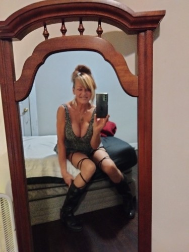 Cincinnati BodyRubs Offered By (937)329-6043 | Bodyrubs (937)329-6043 is Caucasianand offers nuru massages, asian massage, bodyrubs in Cincinnati and available for both on rubrankings I'm sexy Jesse and gentlemen you should come and relax with me π Let's have some hot sexy fun, let's HEAT THING'S UP GUY'S!!!!π₯π₯ I'm certified in DEEP TISSUE, LIGHT TOUCH AND I SPECIALIZE IN SCIATICA NERVE STIMULATION AND MORE. π― My home is clean, safe, discreet and highway friendly for your convenience. I WILL HAVE YOU FLOATING ON CLOUD 9 WITH MY SOFT VELVET TOUCH, SO LET'S PLAY!!!!! CALL ME NOW, DON'T WAIT!!!! ( I OFFER 24/7 SERVICES, INCALL/OUTCALL DAY OR NIGHT, WHENEVER YOU NEED ME!!π₯π― I'm just waiting for you ). Ask about upgrades and other options for dinner, drink's and some SLOW DANCING!!!!ππ― Call Sexy Jesse)ππ₯. ( 937-329-6043) ππ― )