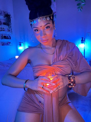 St louis BodyRubs Offered By (314)656-8010 | Bodyrubs (314)656-8010 is Blackand offers nuru massages, asian massage, bodyrubs in St louis and available for incall on rubrankings Hi there I'm Silk. I'm a Certified Tantric Bodyworker with over 4 years of experience, and I've trained through Cuddlist, The Urban Tantra Professional Training Program, and the Sexological Bodywork Homestudy Course. I bring both skill and safety to every session, so you can truly let go.
I specialize in working with people who are exhausted from always putting others first. A lot of my clients are going through big life changes like recovering from a breakup or divorce, reconnecting with their own bodies, or letting go of outside pressure to be someone they're not.
My approach is simple: your body already knows what it needs, I'm just here to help you listen to it. My sessions are slow, warm, and unhurried and through mindful touch, clear consent, and genuine presence, I create a space where you can drop your guard and actually feel what's going on inside you.
๐ ๐ฅ๐๐ฆ๐๐๐๐ก๐ง ๐๐๐ง๐ง๐๐ก ๐ข๐ก ๐ฃ๐ฅ๐๐ ๐๐ฆ๐๐ฆ:
I recently rescued two kittens that were in a unsafe household and now I have a brand new kitten that I was not expecting. He's 10 weeks, and has a very gentle temperament so if you're sensitive to cats please be aware.
โค๏ธ ๐๐ข๐ฉ๐ ๐๐ข๐ฅ ๐ง๐๐ ๐๐๐๐๐๐ฆ:
I offer limited free sessions to other professionals & discounts for AFAB (๐ ๐๐ฆ๐ฎ๐ข๐ญ๐ฆ ๐๐ต ๐๐ช๐ณ๐ต๐ฉ) clients.
โ๏ธ ๐๐๐ฆ๐๐ข๐ฉ๐๐ฅ๐ฌ ๐๐๐๐ ๐ฅ๐๐ค๐จ๐๐ฅ๐๐:
Booking with me requires a brief discovery call where we ensure we're a good fit. This is a no-pressure conversation to answer your questions and see if my approach resonates with you.
โ
๐๐ฉ๐๐๐๐๐๐๐๐๐ง๐ฌ โจใป Monday - Friday 11 AM - 6:00 PM
๐ ๐ก๐๐ซ๐ง ๐ฆ๐ง๐๐ฃ๐ฆ (๐๐ผ๐ ๐๐ผ ๐ฏ๐ผ๐ผ๐ธ)
1. Choose a date and time for your discovery call via the booking portal on my website.
2. If we both feel comfortable seeing one another I will confirm your appointment request.
3. And finally the day of our session you will receive preparatory and arrival information from me so you feel completely at ease before we meet.
๐ ๐๐ข๐๐ ๐ข๐ ๐๐ข๐ก๐๐จ๐๐ง
By contacting me you agree to the following:
ใปYou and I both confirm that we're 18 years or older.
โข You and I agree to join our sessions clear-headed and fully present without the influence of any substances.
ใปYou and I promise to be open with each other about any diagnoses or conditions that might influence our time together.
ใปYou and I will both honor a mutual respect for consent before during and after sessions.
ใปYou and I will adhere to open dialogue and discover what feels comfortable for both of us during our sessions.
ใปYou and I agree to meet each other with the courtesy of good personal hygiene.
ใปEither of us can end the session at any time as our comfort and well-being are what matter most.
โจ ๐๐ง ๐บ๐ฐ๐ถโ๐ท๐ฆ ๐ฎ๐ข๐ฅ๐ฆ ๐ช๐ต ๐ต๐ฉ๐ช๐ด ๐ง๐ข๐ณ, ๐ญ๐ฆ๐ข๐ท๐ฆ ๐ต๐ฉ๐ฆ ๐ธ๐ฐ๐ณ๐ฅ โ๐ฆ๐๐๐โ ๐ช๐ฏ ๐บ๐ฐ๐ถ๐ณ ๐ฃ๐ฐ๐ฐ๐ฌ๐ช๐ฏ๐จ ๐ง๐ฐ๐ณ๐ฎ ๐ข๐ฏ๐ฅ ๐โ๐ญ๐ญ ๐จ๐ช๐ท๐ฆ ๐บ๐ฐ๐ถ $10 ๐ฐ๐ง๐ง ๐บ๐ฐ๐ถ๐ณ ๐ง๐ช๐ณ๐ด๐ต ๐ด๐ฆ๐ด๐ด๐ช๐ฐ๐ฏ. ๐ ๐ญ๐ฐ๐ฐ๐ฌ ๐ง๐ฐ๐ณ๐ธ๐ข๐ณ๐ฅ ๐ต๐ฐ ๐ด๐ฆ๐ฆ๐ช๐ฏ๐จ ๐บ๐ฐ๐ถ ๐ด๐ฐ๐ฐ๐ฏ!