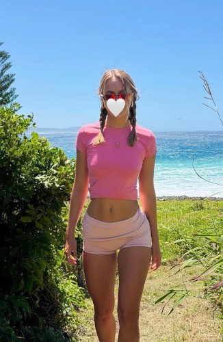 New york city nyc BodyRubs Offered By (646)836-2726 | Bodyrubs (646)836-2726 is Caucasianand offers nuru massages, asian massage, bodyrubs in New york city nyc and available for both on rubrankings I am eagerly anticipating the opportunity to meet new gentlemen and share quality moments together within the comfort of my private, clean apartment. Creating an inviting atmosphere, my space is designed to provide a serene and welcoming setting for us to connect and enjoy each other's company. From the moment you step into my sanctuary, you'll find a carefully curated space that reflects my commitment to ensuring our time together is both memorable and enjoyable.
Looking forward to meeting you,
xoxo Alice