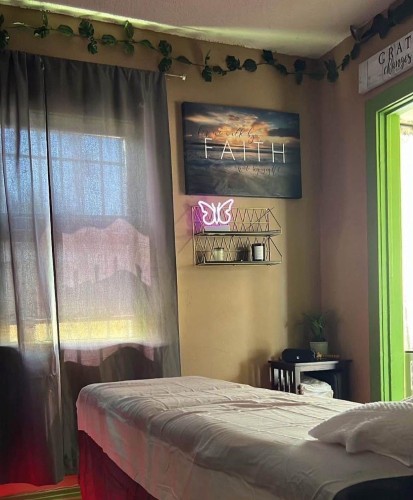 San antonio BodyRubs Offered By (210)286-1781 | Bodyrubs (210)286-1781 is Mixedand offers nuru massages, asian massage, bodyrubs in San antonio and available for both on rubrankings Hello! Iβm Evelyn, a licensed and highly skilled massage therapist dedicated to helping clients unwind from stress, reduce muscle tension, and alleviate chronic discomfort. If you often feel overwhelmed, stiff, or fatigued, Jaine Massage Therapy offers customized treatments designed to meet your specific needs and wellness goals.
I utilize a variety of techniques to:
- Melt away stress and muscular tension through gentle, soothing strokes
- Reduce chronic pain and inflammation with targeted deep tissue therapy
- Enhance flexibility and improve range of motion with specialized stretching
- Promote overall well-being and deep relaxation for mind and body
Services Offered:
- Swedish Massage for gentle relaxation and stress relief
- Deep Tissue Massage to address stubborn knots and persistent pain
- Sports Massage designed for athletes and active individuals
- Aromatherapy incorporating essential oils for heightened relaxation
- Hot Stone Therapy to melt away muscle tension and increase circulation
- Nuru Massage for a unique, sensual experience
- Free Shower available before or after your session
- B2B Massage, GFE & 69, Suck no cover, Kissing β tailored intimacy services
- Guaranteed 100% satisfaction with each visit
What You Can Expect:
- A peaceful, calming environment meticulously designed for comfort
- A thorough consultation to identify your specific needs and preferences
- A personalized massage plan aligned with your wellness goals
- A relaxing, rejuvenating experience to refresh your body and mind
- A complimentary happy ending to enhance your satisfaction πβ€οΈ
Additional Services Available:
- Handjob / Hand Release
- Premium Blowjob & Tits Job
- Customized sessions designed to suit your personal style
I prioritize cleanliness, safety, and discretion, ensuring you always return for more enjoyable visits with the charming and attentive Sweet-Rose ππ₯°
Schedule your appointment now to experience the ultimate relaxation! β€οΈπ€
Contact Details:
Phone: π +1 (210) 286-1781
WhatsApp: +1 (210) 286-1781
Telegram: @elena_jo23
Signal: +1 830-346-2399