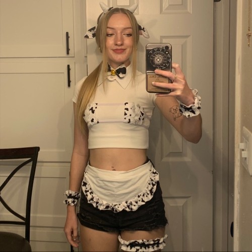 (209)252-9058 is Caucasianand offers nuru massages, asian massage, bodyrubs in Denver and available for both on rubrankings Doing an introduction!!:)

I’m Gail…

I'm not new to the site and I'm a massage therapist.
I offer a sensual, very relaxing full body rub. This is not a therapeutic massage service — it's a more relaxed, personal, and sexy experience.

Available for both Incall and outcall services

Services Include:
*💐 Nuru
*💐 Sensual Massage
* 💐Hot Stone Massage
💐💐VIP Nuru Experience and more✨
I am discreet and ready

Ask for rates via Signal and telegram 

💐Signal +1 (209) 252 9058
💐 Telegram. (Ashgailtp)

Ask me anything about my stuff, don't be afraid!! I won't bite unless you want me too;)


For more information txt me!! Looking forward to hearing from you soon!!! 💋 