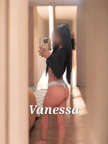 Orange BodyRubs Offered By (714)770-3442 | Bodyrubs (714)770-3442 is Latinoand offers nuru massages, asian massage, bodyrubs in Orange and available for both on rubrankings 🔈🔈🔈 New Studio—just for you! Relaxing, clean, and comfortable! ❤️🔥❤️🔥❤️🔥 Come visit us and experience a truly relaxing moment. 💋💦👅 Meet our Latina girls: sexy, beautiful, and eager to please—curvy and incredibly attractive! 🍑🍒🫦🫦🫦 Only high-class beauties. We are located in the city of Santa Ana. Call ☎️ or text now to book your appointment: 6️⃣5️⃣7️⃣5️⃣4️⃣5️⃣5️⃣1️⃣9️⃣1️⃣. 🛑♥️♣️ HOT & SEXY LATINAS 🎴🎴Open until 9 PM 🔥🌸NEW GIRLS 🌸♠️♦️♥️♣️〽️✅ Follow us on social media! WhatsApp: 657-545-5191. Telegram Channel: 657-545-5191. Our new Instagram: @THERAPHYLUXOR