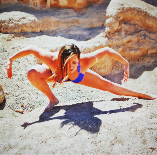 (725)230-5403 is Caucasianand offers nuru massages, asian massage, bodyrubs in Denver and available for both on rubrankings What Are the Benefits of FBSM? A Sensual Massage Guide for Men

In today's fast-paced world, finding effective ways to relax and rejuvenate is essential for maintaining both physical and mental health. One of the most effective and enjoyable ways to achieve this is through massage therapy. With a variety of techniques available, it's important to understand the benefits of massage therapy and how to choose the right type for your needs.

Stress Reduction and Relaxation Massage therapy is renowned for its ability to reduce stress and promote relaxation. Regular massages can lower cortisol levels (the body's stress hormone) and increase levels of serotonin and dopamine, which help to improve mood and overall sense of well-being.

Pain Relief Whether it's chronic back pain, arthritis, or muscle soreness from exercise, massage therapy can provide significant relief. Techniques such as deep tissue massage and trigger point therapy target specific areas of tension, helping to alleviate pain and discomfort.

Improved Circulation Massage therapy enhances blood flow, which can help to deliver oxygen and nutrients to tissues more effectively. This improved circulation can promote faster recovery from injuries and enhance overall health.

Enhanced Flexibility and Range of Motion Regular massage sessions can help to keep muscles relaxed and joints more flexible, improving overall mobility. This is particularly beneficial for athletes and individuals with physically demanding lifestyles.

Boosted Immune System Studies have shown that regular massage therapy can increase the activity of the body’s natural killer cells, which are part of the immune system. This boost in immune function can help the body to fend off illness and recover more quickly from injuries.

Better Sleep Massage therapy can help to improve the quality of sleep by promoting relaxation and reducing stress. Individuals who receive regular massages often report deeper and more restful sleep.

EMAIL to book your appointment sadiehawkinsdancellc@gmail.com with your availability and apply to become a client! Toa Tantra Massage Certified for 10+ years, sweet, sincere, educational, erotic, fun, outgoing and strong