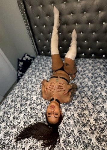 (502)601-5062 is Latinoand offers nuru massages, asian massage, bodyrubs in Fort worth and available for incall on rubrankings Hi, I'm Mia ,and I offer massage services .I'm a sexy , naughty latina ; you ' II receive amazing treatment here- it' s place you ' II always want to come back to. The space is very clean and cozy,with your comfort in mind ; we have fresh towels,and you can shower here. Come spend some quality time with me - I can help you relax and forget your troubles. I offer services at a private home; if you ' d like to visit,we need to verify vía FaceTime or WhatsApp so we both know we ' re real . No deposit is required 
I only work during the day.       
No Police 
No weapons 
No drugs 