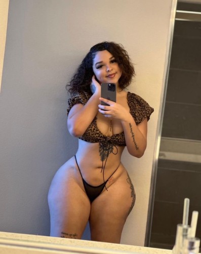 (302)647-2486 is Mixedand offers nuru massages, asian massage, bodyrubs in Chicago and available for both on rubrankings A LICENSED MASSAGE THERAPIST CATERING TO MEN WHO WANT A MINDBLOWING EXPERIENCE😻❤️

I'll host you in a relaxing and beautiful environment to maximize your comfort.
Expect me to be warm and inviting when I greet you for the first time, and playful and sensually connected throughout our time together

*MASSAGE BENEFITS: Reducing stress and increasing relaxation, Reducing pain, muscle soreness and 
tension. Improving circulation, energy and alertness, Lowering heart rate and blood pressure, as well as Improving immune function!*

Text/ call: 302-648-2486