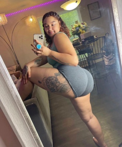 (302)647-2486 is Mixedand offers nuru massages, asian massage, bodyrubs in Chicago and available for both on rubrankings A LICENSED MASSAGE THERAPIST CATERING TO MEN WHO WANT A MINDBLOWING EXPERIENCE😻❤️

I'll host you in a relaxing and beautiful environment to maximize your comfort.
Expect me to be warm and inviting when I greet you for the first time, and playful and sensually connected throughout our time together

*MASSAGE BENEFITS: Reducing stress and increasing relaxation, Reducing pain, muscle soreness and 
tension. Improving circulation, energy and alertness, Lowering heart rate and blood pressure, as well as Improving immune function!*

Text/ call: 302-648-2486