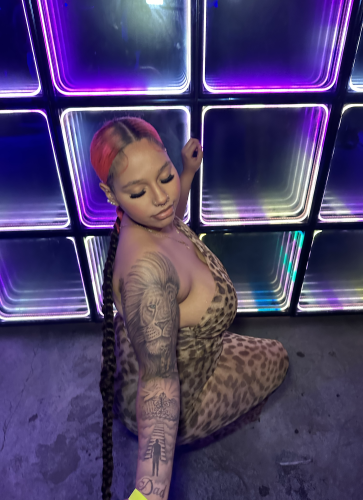 (260)379-7596 is Mixedand offers nuru massages, asian massage, bodyrubs in Phoenix and available for both on rubrankings   
✨ Hello Gentlemen, I am Tasty Daisy ✨

  
I’m affectionate, attentive, and love creating a light, flirty atmosphere where you can relax and just enjoy the moment with me ! It's my goal to make sure we have an unforgettable experience leaving you NEEDing more. It's a guarantee that you'll see me more than once 💋

Luxury-Companion 🥂
Sensual Nuru Massage 💆🏽
Multi-hour sessions
Dinner Dates 🍽️ 
Weekend Getaways
Fetish Friendly
Smothering 
Role-play
Humiliation
Domination 👠
Feet Worship 🦶
FaceTime shows/ custom content 📸
Spanking

if you don’t see something you like here, we can always discuss in person about what experience you would like. I love to spoil.✨


Please contact me with Your name, incall or outcall,  how long you would like to see me for and (date/time) loves 😘

NO VULGAR Talk/ Graphics or Disrespect allowed, you will be blocked 

Light screening / verification is always required & non negotiable! This is for our safety which is a top priority to me.

 206-379-7596 
