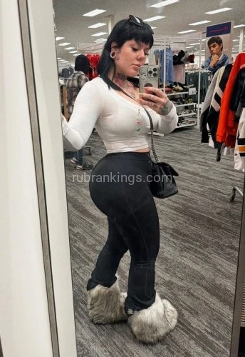(205)608-5303 is Caucasianand offers nuru massages, asian massage, bodyrubs in Seattle and available for both on rubrankings I’m new to the site but am a  licensed massage therapist and I offer a sensual, very relaxing full body rub. This is not a therapeutic massage service, but a more relaxed personal experience. You will dress down to your confort level and draping is optional. It including 
Yea dear . 
? Nuru  ? Deep Tissue ? Sport Therapeutic ? Sensual Massage ? Prostate Massage? Swedish Massage ? Hot stone Massage ? Aromatherapy Massage ? Trigger point Massage ❤️ Come to me for a sexy rub down❤️ I am a discreet,
❤️ The Milking Table Experience ❤️ Riding The Wave ❤️ Riding The Wave & B2B ❤️ Tantric Lingam Massage ❤️ VIP Nuru Experience

TEXT ME ON +1 (205)-608-5303

SIGNAL: Lovelysoul.42

WHATSAPP TEXT ONLY:: +1 (703) 468-6140

TELEGRAM::: @Sandrawalter78

