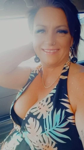 Chicago BodyRubs Offered By (812)710-0632 | Bodyrubs (812)710-0632 is Caucasianand offers nuru massages, asian massage, bodyrubs in Chicago and available for both on rubrankings Hey! Temporarily in Chicago providing some of the most sensual body rubs around. Im new to this site but not new to this kind of fun. I am easy to talk to and love what i do. I am 100% real and will not ask for deposit or ask you to go to any websites or anything like that. Shoot me a text and lets set something up!