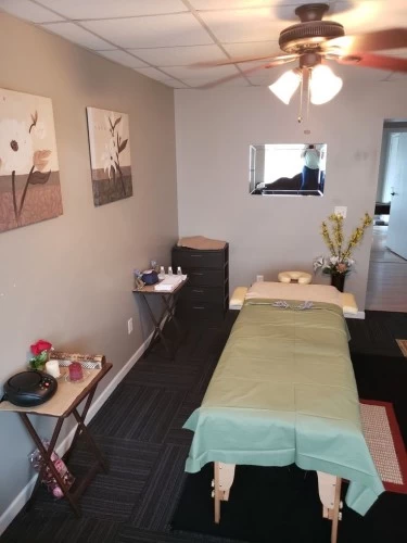 (602)846-1319 is 0and offers nuru massages, asian massage, bodyrubs in San diego and available for both on rubrankings Book respectively today ?SNAPCHAT: Milfashley23 I'm a professional erotic massage therapist, and my massage skills are on point. My apartment has a clean and aesthetically pleasing environment with a choice of oils, lotions, and toys. Available payment methods ?Venmo/PayPal/zelle/Btc/cash app/ cash