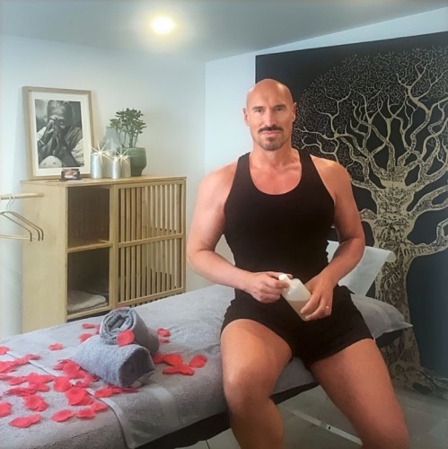 (585)202-3220 is Caucasianand offers nuru massages, asian massage, bodyrubs in San antonio and available for both on rubrankings My Name is Terry Rey.

Different techniques (californian, hawaïan, swedish, deep tissue etc) were taught to me in french schools in Lyon and Nancy where I was certified masseur. And I decided to keep the best part of each one to create my Signature Massage.
 
  After years in show business and eroticism, I changed paths in 2016 to work in alternative wellness therapies. Bringing relaxation and serenity through massage is therefore part of my different practices.

Incalls & Outcalls available 
Couples Session Available 
ULTIMATE VIP SESSIONS ALSO OFFERED

YOU CAN CONTACT ME ON ALL THE DETAILS LISTED BELOW

Email: dibartolovelazques80@hotmail.com

SMS:-   +1(585)202-3220
Whatsapp:- ‪+1 (585)202-3220

HOW TO MAKE AN APPOINTMENT: If interested, please text or email your name, occupation, age, day/time you wish to meet (or several options), and I'll get back to you asap… A little phone etiquette goes a long way with me

Let’s share a never ending experience