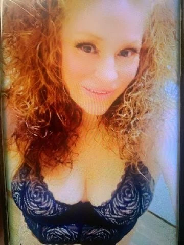 Columbus BodyRubs Offered By (614)537-2492 | Bodyrubs (614)537-2492 is Caucasianand offers nuru massages, asian massage, bodyrubs in Columbus and available for both on rubrankings Hi Gentlemen* I offer an upscale service at a safe and discreet location in the Easton town center area.i provide massage services. 120 hhr 180 hr .I also offer an aray of tantalizing adult entertainment services 140 hhr 220 hr. Come unwind with me .let me pamper you .no rushed services . satisfaction guaranteed.