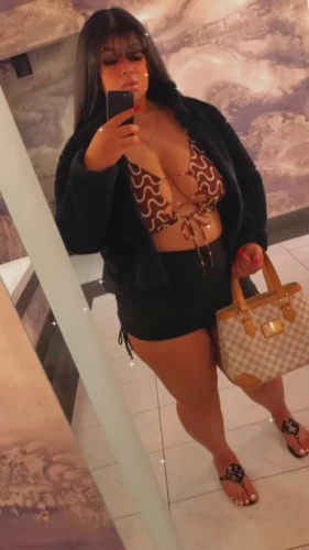 Las vegas BodyRubs Offered By (442)499-2207 | Bodyrubs (442)499-2207 is otherand offers nuru massages, asian massage, bodyrubs in Las vegas and available for both on rubrankings I'm a spontaneous girl that loves to enjoy life and live it to the fullest!
I love to laugh and I never take myself too seriously! I'm very adaptable and easy going! I'm very sensual and love a great connection!!
My sweet natural curves perfectly compliment My butter soft skin. The combination is sure to take away all of your stresses. Every... last... drop
If you're a gentlemen who prefers a charismatic Lady; one who is Sweet and affectionate with just the right touch of Naughty... don't wait another second. Our time is precious and My availability is limited.
*shower and towels available