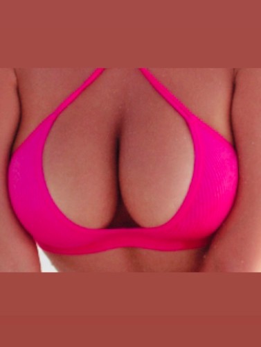 (949)339-3211 is Latinoand offers nuru massages, asian massage, bodyrubs in Orange and available for both on rubrankings I love to play, tease, and please 🔥🥵☺️
Message me $600 hour spent with me 