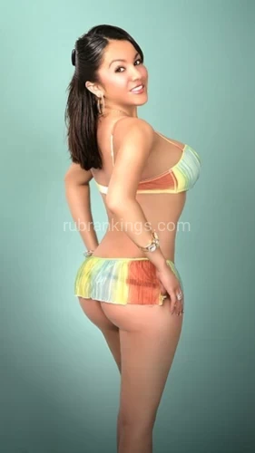 (424)490-9915 is Latinoand offers nuru massages, asian massage, bodyrubs in Chicago and available for both on rubrankings $100 video calls In 550 and out 400Also available *deposit required for in and out 