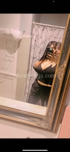 Houston BodyRubs Offered By (405)679-8032 | Bodyrubs (405)679-8032 is Latinoand offers nuru massages, asian massage, bodyrubs in Houston and available for incall on rubrankings Ven y disfruta de un rico masaje en un lugar tranquilo y relajante.