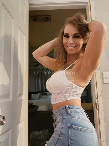 (214)868-8696 is Caucasianand offers nuru massages, asian massage, bodyrubs in Dallas and available for both on rubrankings I do dances and is very fun