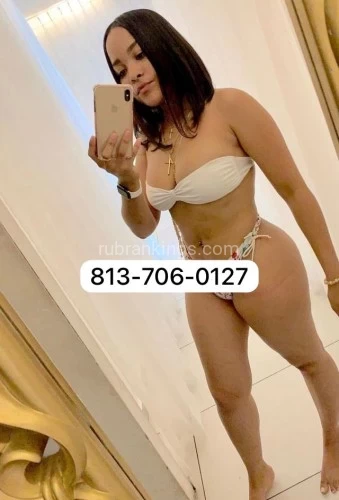 (813)706-0127 is Latinoand offers nuru massages, asian massage, bodyrubs in Miami and available for both on rubrankings Hola me gusta hacer amigo , soy una chica de fantasía definitiva. El epítome de la elegancia y el encanto, listo para convertir sus sueños en realidad y convertir los días ordinarios en recuerdos extraordinarios. Nada me gusta más que mimarte con toda mi atención y mi carácter naturalmente afectuoso. Ofrezco compañía de calidad ? Ya sea por tiempo limitado o por tiempo prolongado ? Proporciono un ambiente relajante, limpio y sin prisas ? Visitas exclusivas: todas las SALIDAS REQUIEREN UBER O UN PEQUEÑO DEPÓSITO - SIN charlas explícitas ‼️ SIN aplicación de la ley ‼️ SIN tonterías ‼️ shows en persona ✔️ masaje nuru ✔️ fetiche