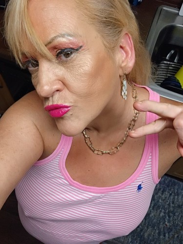 (380)283-9408 is Caucasianand offers nuru massages, asian massage, bodyrubs in Columbus and available for incall on rubrankings ? COME ENJOY A SENSUAL HOT OIL MASSAGE ? 

I offer 1 hr sessions full body sensual Hot oil massage 
30min 1hr

Appointment only please text me 380.283.9408

     RELAXING SOOTHING SENSUAL HOT OIL MASSAGE 

        @MASSAGEBYKELLEY.COM