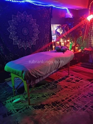 Columbus BodyRubs Offered By (380)283-9408 | Bodyrubs (380)283-9408 is Caucasianand offers nuru massages, asian massage, bodyrubs in Columbus and available for incall on rubrankings I offer the best Hot oil sensual massage therapy
1hr.
30min
11am- 8pm 7days
Leave the stress at the door!
!