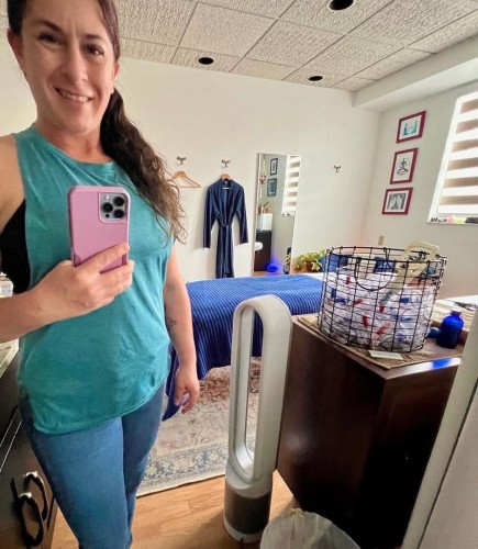 Anchorage BodyRubs Offered By (901)571-9486 | Bodyrubs (901)571-9486 is Caucasianand offers nuru massages, asian massage, bodyrubs in Anchorage and available for both on rubrankings I offer full body traditional and Tantric massage. VISIT ME IN MY APARTMENT ALLOW ME TO GET THE KNOTS OUT AND FINALLY RELAX. I PROVIDE AN ALTERNATIVE TO ASIAN SPAS, BODY RUBS OR TRADITIONAL MASSAGE CHAINS. I DO MASSAGE AND DO A BODY RUB. I AM LICENSED AND CERTIFIED. YOU WILL LEAVE STRESS FREE!!!!!!!
MASSAGE RATES 60 MIN $200.00 90 MIN $250.00
120 MIN $300.00
NOTICE-: I DON’T ACCEPT CAHS AS PAYMENT.
TEXT FOR YOUR BOOKING IMMEDIATELY BECAUSE I HAVE TO SCHEDULE YOUR TIME OF APPOINTMENT ACCORDINGLY MY MANTRIC MASSAGE COMBINES 30 MINUTES OF TRADITIONAL MASSAGE AND 30 MINUTES OF TANTRIC MASSAGE. ENJOY THE BEST!!!! DON'T SETLLE ON A BODY RUB DEEP TISSUE MASSAGE SWEDISH MASSAGE SPORTS MASSAGE HOT STONES NURU MASSAGE FULL BODY TANTRIC MASSAGE
TEXT FOR BOOKING +19015719486
WhatsApp +19015719486
In my typical massage therapy session, you undress or wear loose-fitting clothing. Undress only to the point that you're comfortable. You generally lay on my table and cover yourself with a sheet. I will leave the room when you undress before the massage and when you dress after it. You can also have a massage while sitting on my full chair, fully clothed. I will perform an evaluation through touch to locate painful or tense areas and to determine how much pressure to apply.
MASSAGE BENEFITS: Reducing stress and increasing relaxation Reducing pain and muscle soreness and tension Improving circulation, energy and alertness Lowering heart rate and blood pressure Improving immune function.
Thanks, hope to see you for some real FUN ?