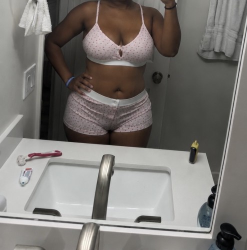 (770)695-7867 is Blackand offers nuru massages, asian massage, bodyrubs in Atlanta and available for incall on rubrankings Hey guys! I’m a charismatic, pretty, CMT ready to give you the massage you deserve!  Come and relax with me! Nude, happy ending, Full body Massage….. Private location 
PRICING 
130/hhr
160/hr