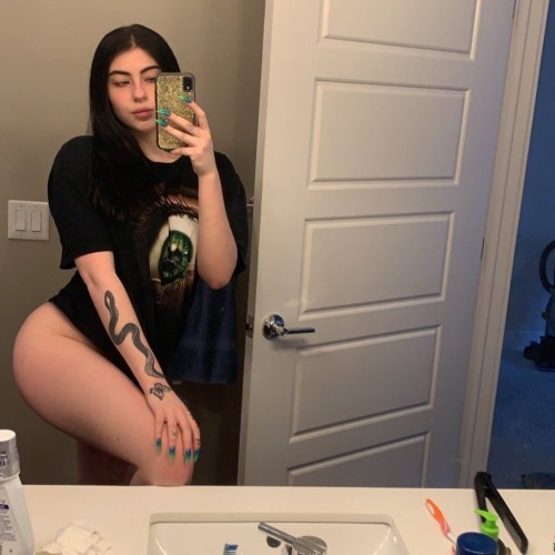 Minneapolis BodyRubs Offered By (218)680-8266 | Bodyrubs (218)680-8266 is Latinoand offers nuru massages, asian massage, bodyrubs in Minneapolis and available for both on rubrankings Hi, I’m Chloe, a friendly and attentive massage therapist offering a tranquil, relaxing massage experience designed to melt away stress and tension. Your comfort, privacy, and relaxation are always my top priorities.
I provide a calming, welcoming atmosphere where you can truly unwind and enjoy personalized care.
Making a Reservation
Please contact me via any of the following:
📞 Call,Text or WhatsApp:: (218) 680 8266
📩 EMAIL : zilloand767@gmail.com
Important Notice
🚨 Good hygiene is a MUST.
Clients who do not meet basic hygiene standards will be turned away at the door.
Time-wasters or game players will be blocked.
Availability
🗓 Monday – Sunday: Available
👥 Welcoming: Men • Women • Couples
📍 Sessions: Incall & Outcall available
💻 Online sessions also offered
Appointments range from short sessions to extended bookings.