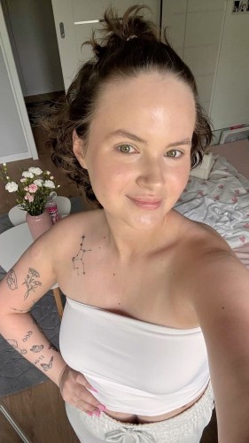 (747)447-2078 is ethnicity_Mixedandoffers nuru massages, asian massage, bodyrubs in Los Angeles and available for service_location_bothon rubrankings I am a female licensed massage therapist providing the following services:
Relaxing massage
Facials 
Back facials
Body scrubs & exfoliation
Waxing and shaving including intimate areas
Cupping
Nuru massage.

Private Studio for incall and by appointment only. Shower in the treatment room. Clean, safe and private sessions. Soft music. 
Please  text me.


