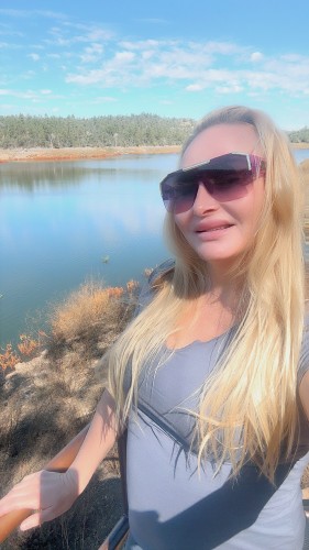 (480)798-2187 is Caucasianand offers nuru massages, asian massage, bodyrubs in Phoenix and available for both on rubrankings     Hi, my name is Amanda I provide sensual mutually satisfying, one-on-one experiences with therapeutic touch, incorporating Swedish massage techniques, and other techniques that may be needed for your individual needs including deep tissue, trigger point Lomi Lomi, NMT, MFR, injury rehab, hot stones cold stones cupping, aromatherapy and more!. Nuru, sensual, and cuddling therapy. I’m available TUESDAYS THURSDAYS FRIDAYS AND SATURDAYS 9 AM to 6 PM. Contact me for appointments located in East Valley. I am classy and educated with sex appeal and sensuality, affectionate, real, skilled. 
Come relax and unwind with me today ease your stress and tension away 💕🌸💕

🚫 No explicit talk, incriminating questions or words that maybe incriminating I will not respond or meet with you.

⭐️Thurs through Saturdays 9-7
⭐️Sundays 10-6

$50/30 minutes
$65/45 minutes 
$80/hour
$150/90
$200/2hours
    Add ons;
Cupping- $15
Hot stones -$15
Cold stones-$15 
CBD - $10
Arnica -$10
Essential oil- $5
Deep tissue $20
Sugar scrub $25

Plus gratuities ⭐️


