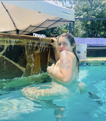 (945)393-2734 is Caucasianand offers nuru massages, asian massage, bodyrubs in Dallas and available for both on rubrankings Hey guys I'm Alexis, looking for the right hands to complete your day or even start your day off im the girl you'll need there's nothing I wouldn't assist you with!💕
My picture are 100% authentic and recent
I'm 100% fun honest and professional
I'm totally open minded💕

HH NURU massage is $250💕
My HOUR is $300💕

My vips Tantalizing ultimate open-minded service! $1,500
two hours! GFP, porn star experience, Multiple pops, Foreplay role-play, Fetishes, toys, We can also shower together and of course it's VIP comes with a sensational ultimate massage. Call now.
In calls and Outcalls available!



