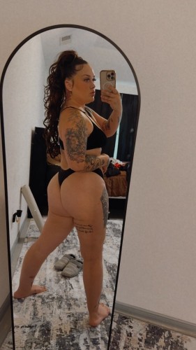(763)450-5085 is Caucasianand offers nuru massages, asian massage, bodyrubs in Houston and available for both on rubrankings Italian Princess.  VERIFIED✅. Private Location and very discreet.  Text or call me. 