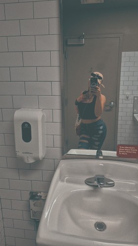 Nashville BodyRubs Offered By (615)389-8884 | Bodyrubs (615)389-8884 is Caucasianand offers nuru massages, asian massage, bodyrubs in Nashville and available for both on rubrankings Heyyyy babyloves!! If your looking for a time filled with fun excitement but yet calming and intimate and just an altogether unforgettable experience then you deff need to hit me up and see for yourself! Our everyday lives get so hectic an overwhelming....let me be ur peace and create an experience u will want to keep coming back for‼️‼️😉😊