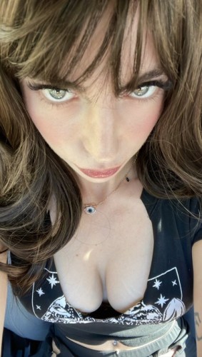 (657)397-8247 is Caucasianand offers nuru massages, asian massage, bodyrubs in Norfolk and available for both on rubrankings My Ecstatic Massage Session is a plunge into overwhelming bliss, sensual trance and deep healing bodywork! I invite you to relax your mind and open your heart, allowing your only focus to be the movement of my body gliding over yours, driving titillating energy around and through you with a spontaneous dance of pressure pleasure play. Deep, light, soft, strong, close, far, but always in contact. Once our session begins there will never be a moment that my body is not touching yours, until we say farewell and I send you, lovingly back out into the world, feeling like a new being! I encourage you to allow my touch to be a trigger for deep, slow inhalation, inviting you to breath into the luscious landscape of my body as it traverses yours. Ecstatic massage is an explosive inward journey of erotic elevation, quiet relaxation and sultry surrender.

WhatsApp: +19406422972

Telegram: Nicollex

Signal: Nicolle.04

Email: nicolletiddick080@gmail.com