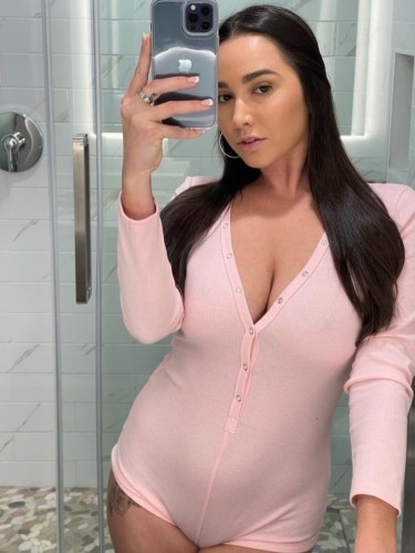 Denver BodyRubs Offered By (804)434-7861 | Bodyrubs (804)434-7861 is Latinoand offers nuru massages, asian massage, bodyrubs in Denver and available for both on rubrankings Hi, I'm Janette , a friendly and attentive massage therapist offering a tranquil, relaxing massage experience designed to melt away stress and tension. Your comfort, privacy, and relaxation are always my top priorities.
I provide a calming, welcoming atmosphere where you can truly unwind and enjoy personalized care.
Making a Reservation
Please contact me via any of the following:
Call or Text: (804) 434-7861
Signal: (214) 447-5590
iMessage: (804) 434-7861
Zangi: 33-3542-5201
WhatsApp: (804) 434-7861