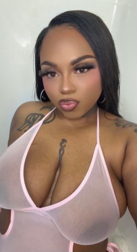 (720)837-4063 is Blackand offers nuru massages, asian massage, bodyrubs in Denver and available for both on rubrankings I am a local of Denver. My name is Siyona the ONE AND ONLY. Swedish deep tissue or light touch sensual massage for traveling professional gentlemen. Please feel free to pick up the phone to call me. I'm happy to answer any questions you have. 

offering both incall and outcall massage 
