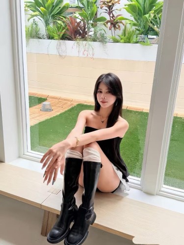 Philadelphia BodyRubs Offered By (215)989-7611 | Bodyrubs (215)989-7611 is asianand offers nuru massages, asian massage, bodyrubs in Philadelphia and available for incall on rubrankings Join me for an amazing massage designed to peak your sensual interests and meet all your desires and needs! Let my hands whisk your daily stresses away! We offer deep tissue, sensual, oil, and feather massage services! Also can specialize in hot stone therapy as well! Call today and spoil yourself.
Rates $60 one hour plus tips