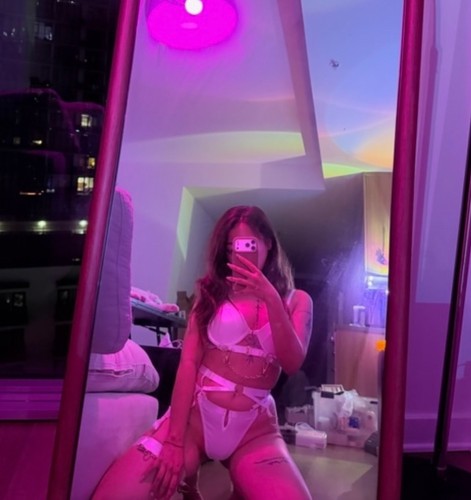 (707)406-9519 is asianand offers nuru massages, asian massage, bodyrubs in San diego and available for incall on rubrankings AVAILABILITY 9/25 1-10pm 
IN CALL LOCATION: Cortez Hill

Welcome! My name is Alessa. I am Chinese Vietnamese mix. I speak very good English. 
I am 5”2, petite, fit, and I have silky skin. Sexy slender body and an adorable face. 
My pictures are accurate and 100% all natural. 

I have professional personality attributes:
sensual, happy, classy, discreet,  respectful, reliable , punctual, integrity,  well groomed,  hygienic,  charismatic, fun, passionate and charismatic. 

When you contact me for a booking please state your name, desired time and duration of session.

Let me spoil you with an unrushed session
180 roses for 30 minutes 
240 roses for 45 minutes 
280 roses for 60 minutes 


