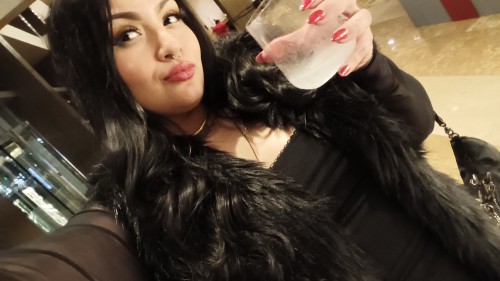 Fort worth BodyRubs Offered By (682)312-4814 | Bodyrubs (682)312-4814 is Caucasianand offers nuru massages, asian massage, bodyrubs in Fort worth and available for both on rubrankings Hi gentleman 🥰
Indulge your senses in extreme pleasure with the soft touch of my hands. Feel the pressure and the desire rising through your body.
I am easygoing, mellow, sweet, funny & friendly
Love a good wine and good conversation.
Prices starting at $200
Upgrades available
Special request available
Call or text for availability ❤️