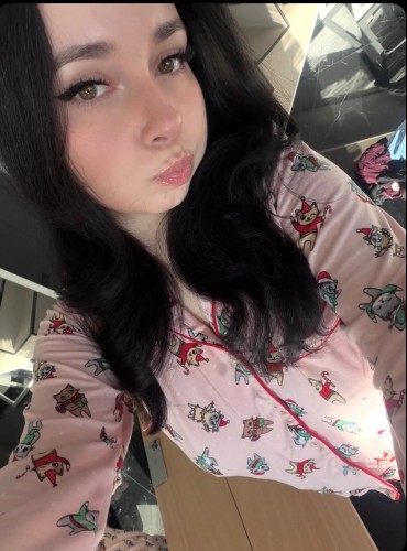 (602)363-7558 is Mixedand offers nuru massages, asian massage, bodyrubs in Honolulu and available for both on rubrankings I am a licensed and certified massage therapist, providing a sensual and deeply relaxing full-body rub. This service is tailored for a relaxed personal experience rather than therapeutic treatment. You'll have the option to dress down to your comfort level, and draping is entirely optional.
My services indulge in varieties of massage options including 🥰 Nuru, Golden Shower, Deep Tissue, Sports Therapeutic, Sensual, Prostate, Swedish, and Hot Stone massages. ❤️ Experience a discreet and sensual rubdown. ❤️ Enjoy the Milking Table Experience, Riding The Wave, Riding The Wave & B2B, Tantric Lingam Massage, and VIP Nuru Experience. ❤️ Rest assured, my top priority is providing exceptional customer service in a clean and comfortable environment, using the best techniques and offering the highest quality service with the best attitude for an unforgettable experience.

——

(INCALL)
My private location, situated in a secure residential area within a safe neighborhood, emphasizes your safety and comfort. It features a private massage chamber, facial equipment, massage table and chair, bathing facilities, jacuzzi, and VIP luxuries. ❤️❤️


(OUTCALL)
For mobile services, I accompany myself with my table, guaranteeing promptness and great flexibility to arrive at your location promptly for your scheduled appointment. ❤️❤️❤️

——


Feel free to text me : +1 602-363-7558

Telegram ::::Victoria_davids112

SIGNAL::::: Victoria_158.52


Attention: GOOD HYGIENE IS A MUST OR I WILL TURN YOU AROUND AT THE DOOR..GAME PLAYERS WILL BE BLOCKED