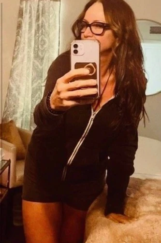 (602)706-5252 is Caucasianand offers nuru massages, asian massage, bodyrubs in Phoenix and available for incall on rubrankings Please CALL for appts, not text or email for faster replies,

LOCATION:
Private Studio/office (not shared) near 16 street Bethany Home/16 st. Ion Midtown, Phoenix 

HOURS: 
M-F 10:30 7pm, can be flexible, w/notice,
SAT & SUN vary 

HELLO Gentlemen I’m Dawn, 

I am SKILLED in the art of Sensual, Erotic and Deep Tissue ALL Nude Massage.  I enjoy BEING NUDE, pampering and exciting my clients. 

A Busty 36DD, 54 yrs old, petite, fit  5’4”
 
My Perky Pink very hard nipples are for your enjoyment and mine. My skin is perfect & silky smooth all over!

Come Play, Unwind and Escape w/ me at
my PRIVATE and DISCRETE Upscale Studio/office in Midtown Phoenix

My sessions are ALL NUDE, deep tissue, therapeutic, light touch, mutual touch, respectfully 

RATES
40 min 160
60 min 220
75 min 260
90 min 300
Nude Nuru b2b +60

REVIEWS Theeroticreview.com 
TER ID: 155040   

Cash & Zelle

I look forward to making you a new client! 

Dawn
