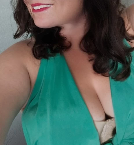 (209)268-0944 is Caucasianand offers nuru massages, asian massage, bodyrubs in Dallas and available for both on rubrankings Need a slice of something sweet? I offer a comfortable environment with safe parking and a full shower available. My satisfying full body technique that will leave you completely relaxed. I always make sure you leave happy. If you could use some personal pampering call Sweet Sam now.209.  268.  0944