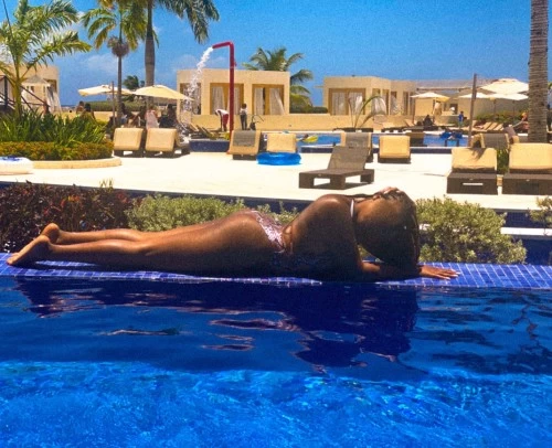 (586)209-4867 is Blackand offers nuru massages, asian massage, bodyrubs in Detroit and available for both on rubrankings I know you’re looking for something new, thrilling and fun☺️Hey I’m Caitlin! I’m a hot flirty college cutie I have the perfect slim model type physique with legs for days and a warm bubbly personality you will love????I can melt your stress and worries as I transport you to euphoria with a passion for making you feel your most serene and stimulated? I am able to blend many massage techniques, including; Deep Tissue, Swedish, Light Touch ?✨Come unwind with me as I replenish your body and relax your mind ?Introductory Outcall RateHH $120HR $180