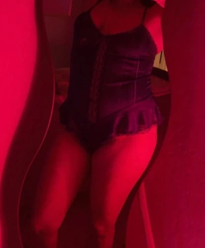 (480)913-8765 is Latinoand offers nuru massages, asian massage, bodyrubs in Phoenix and available for incall on rubrankings I invite you to my private,clean and discrete place to scape of reality with my magical ✨️ hands ✋️ full of pleasure for you?♂. i offer shower available at your convenience ? my availability hours are monday through Saturday from 9:30till 7 pm ? .independent provider offering qv,hhr and hr sessions . please no explicit conversation over the phone ????